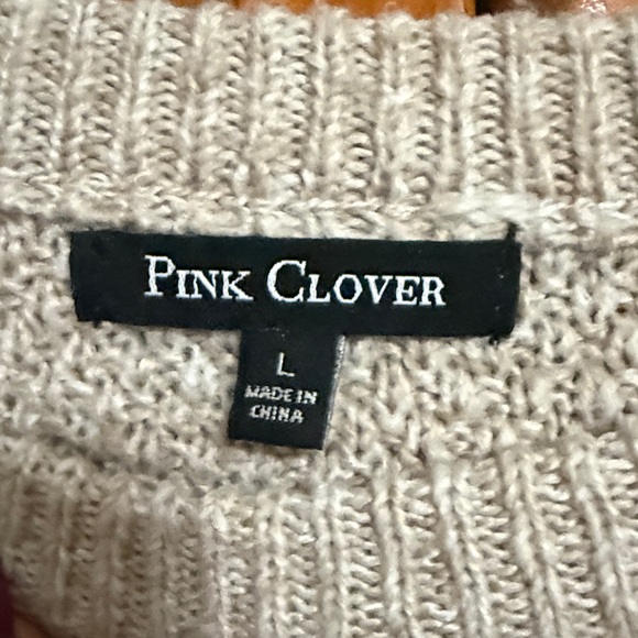 Pink Clover Cream Crew Neck Sweater - Picture 2 of 5